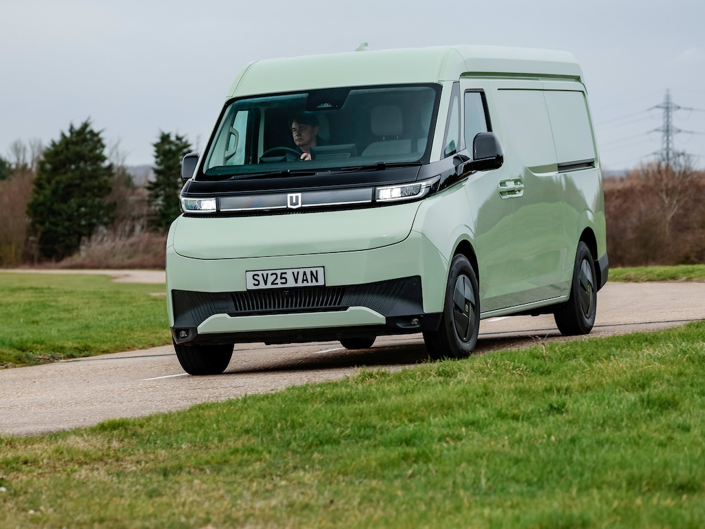 farizon super van green