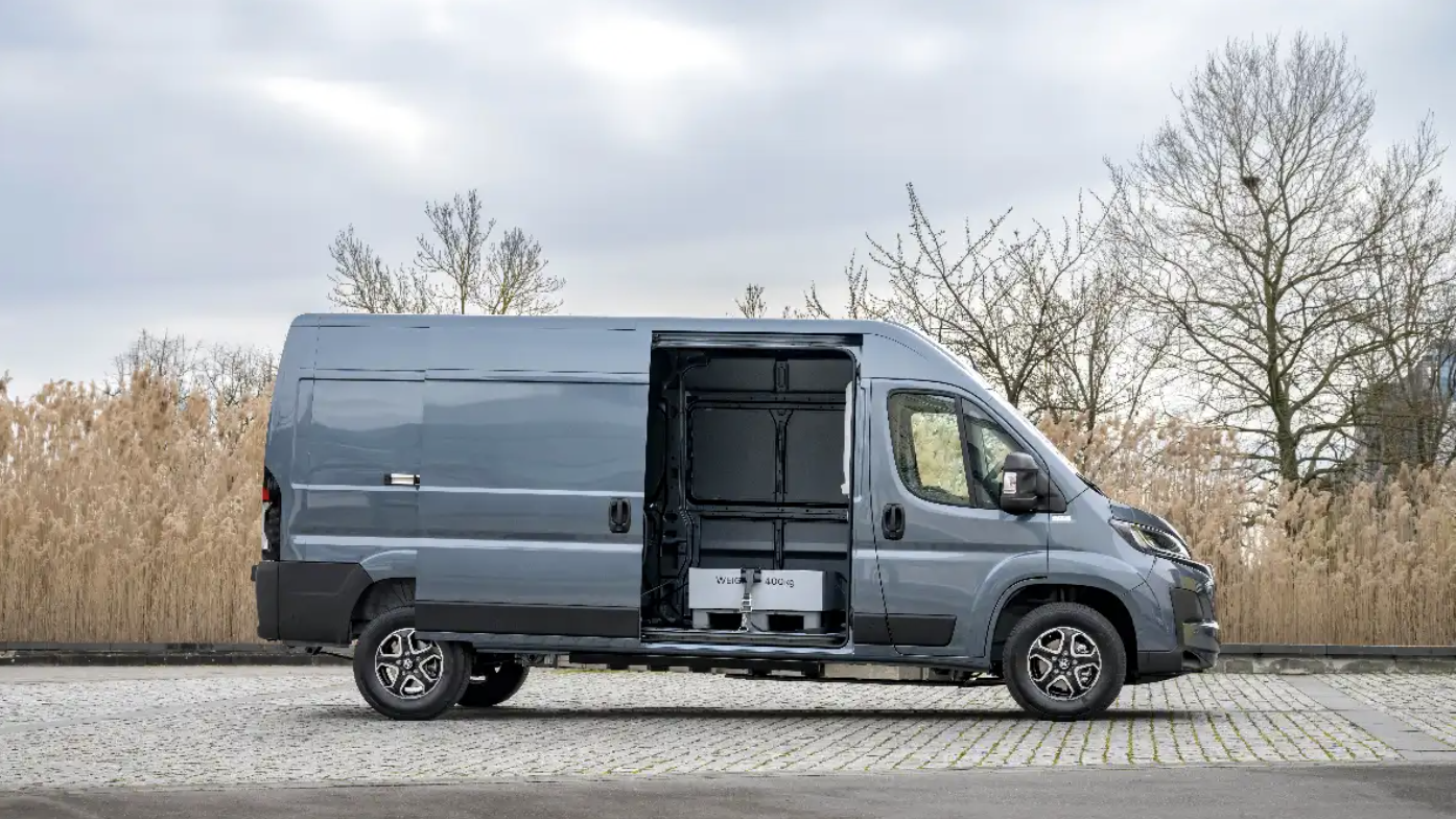 vauxhall movano dimensions