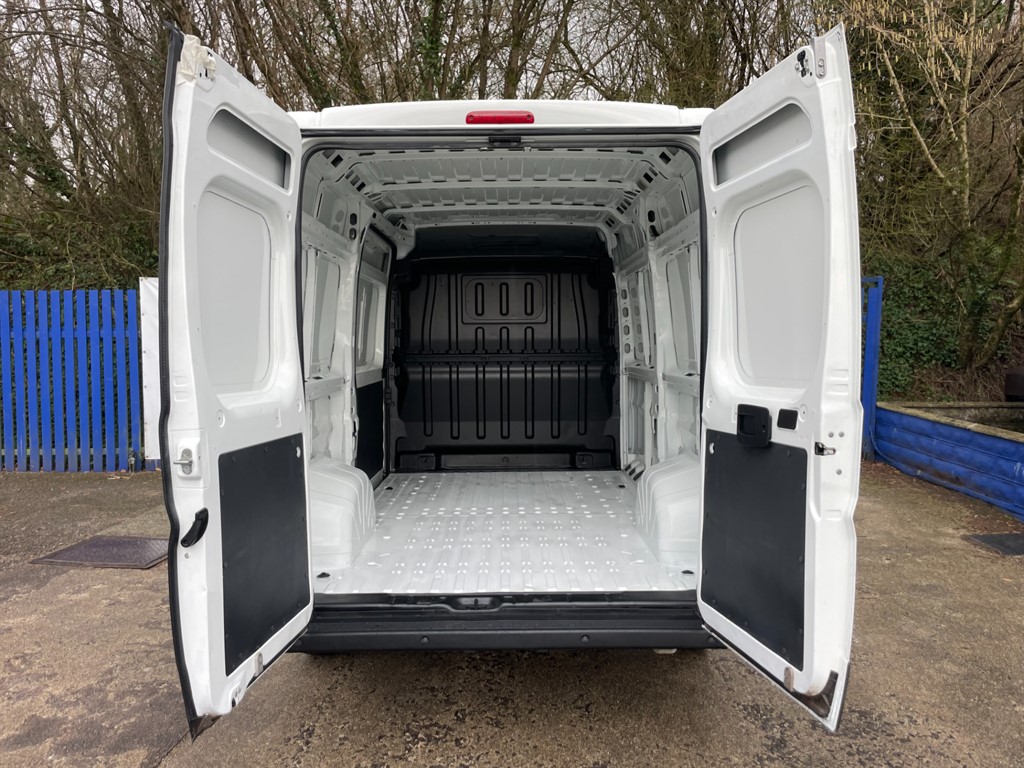 2021 Citroën Relay 35 L2H2 Enterprise BlueHDi – 140PS | Only 69k Miles | NO VAT | High Spec - Thumbnail 4