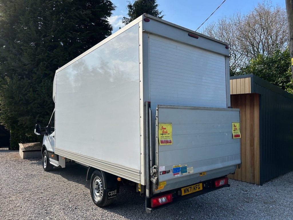 FORD TRANSIT 2.0 350 EcoBlue HDT Leader Chassis Cab 2dr Diesel Manual - Thumbnail 3