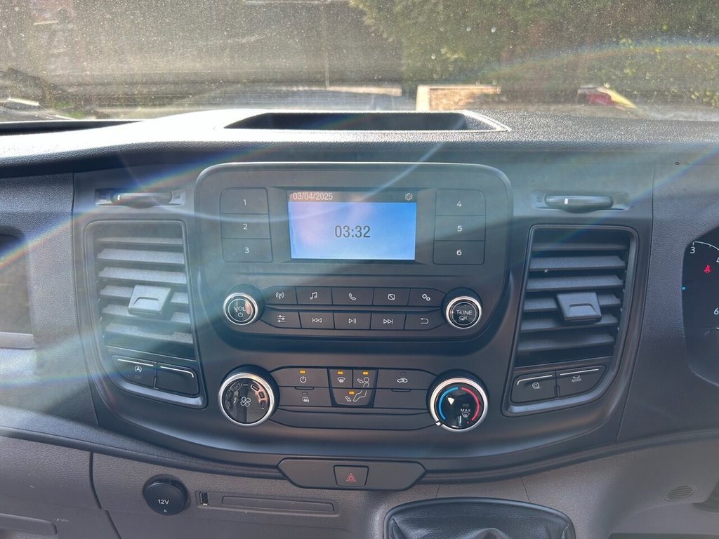 FORD TRANSIT 2.0 350 EcoBlue HDT Leader Chassis Cab 2dr Diesel Manual - Thumbnail 8