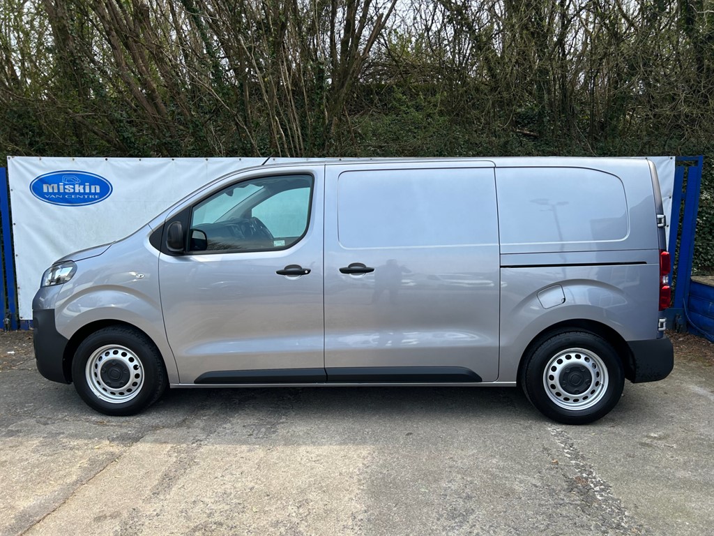 2023 Fiat Scudo Tecnico 1.5 MultiJet – Low Mileage, High Spec, Ready for Work - Thumbnail 9
