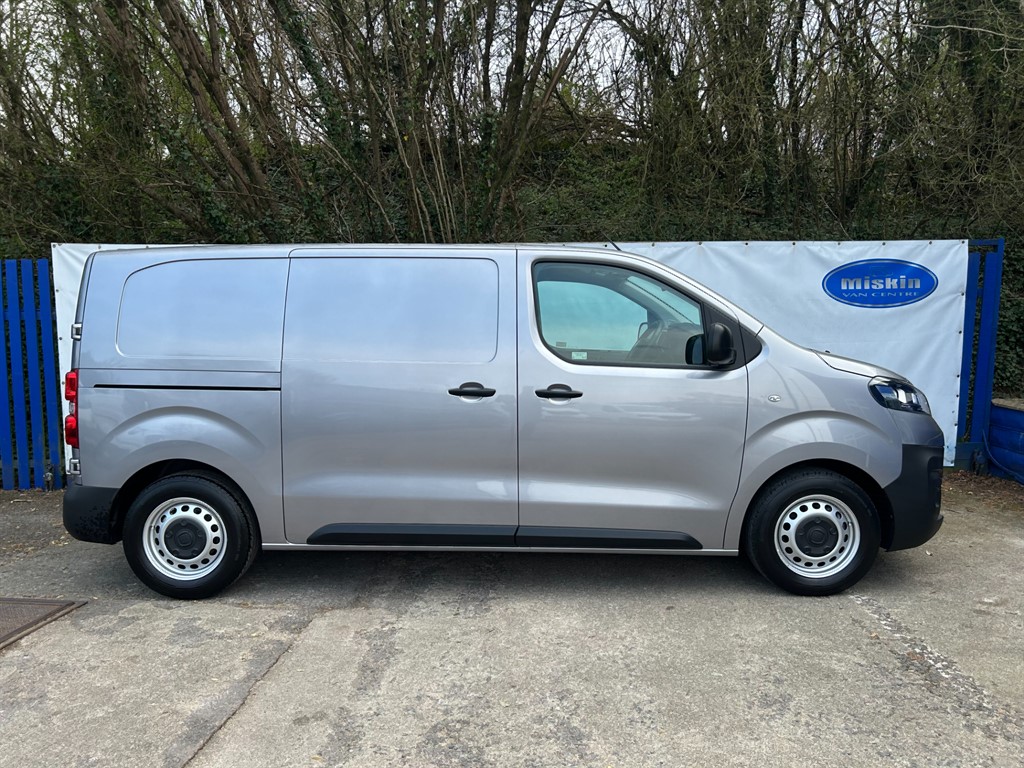 2023 Fiat Scudo Tecnico 1.5 MultiJet – Low Mileage, High Spec, Ready for Work - Thumbnail 5