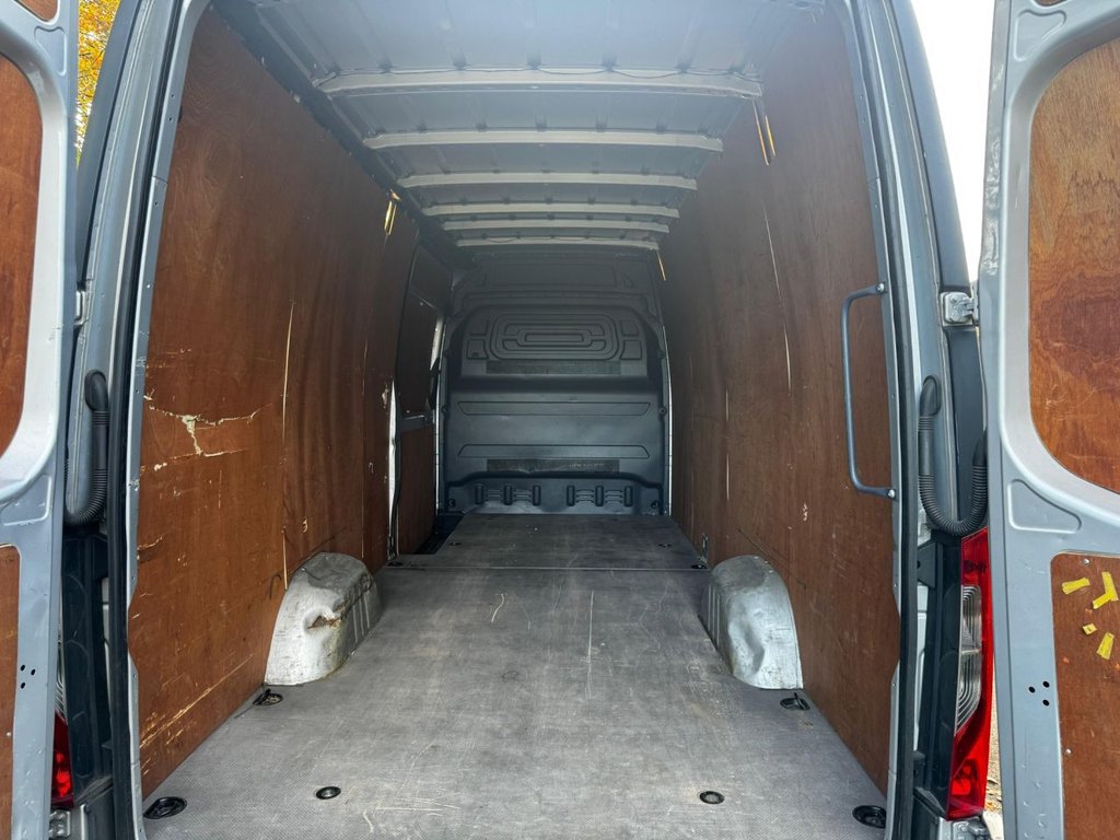 2021 Mercedes-Benz Sprinter 2.0 315 CDI Progressive Panel Van – L3 H2 | Rear View Camera | ULEZ Compliant | NO VAT - Thumbnail 4