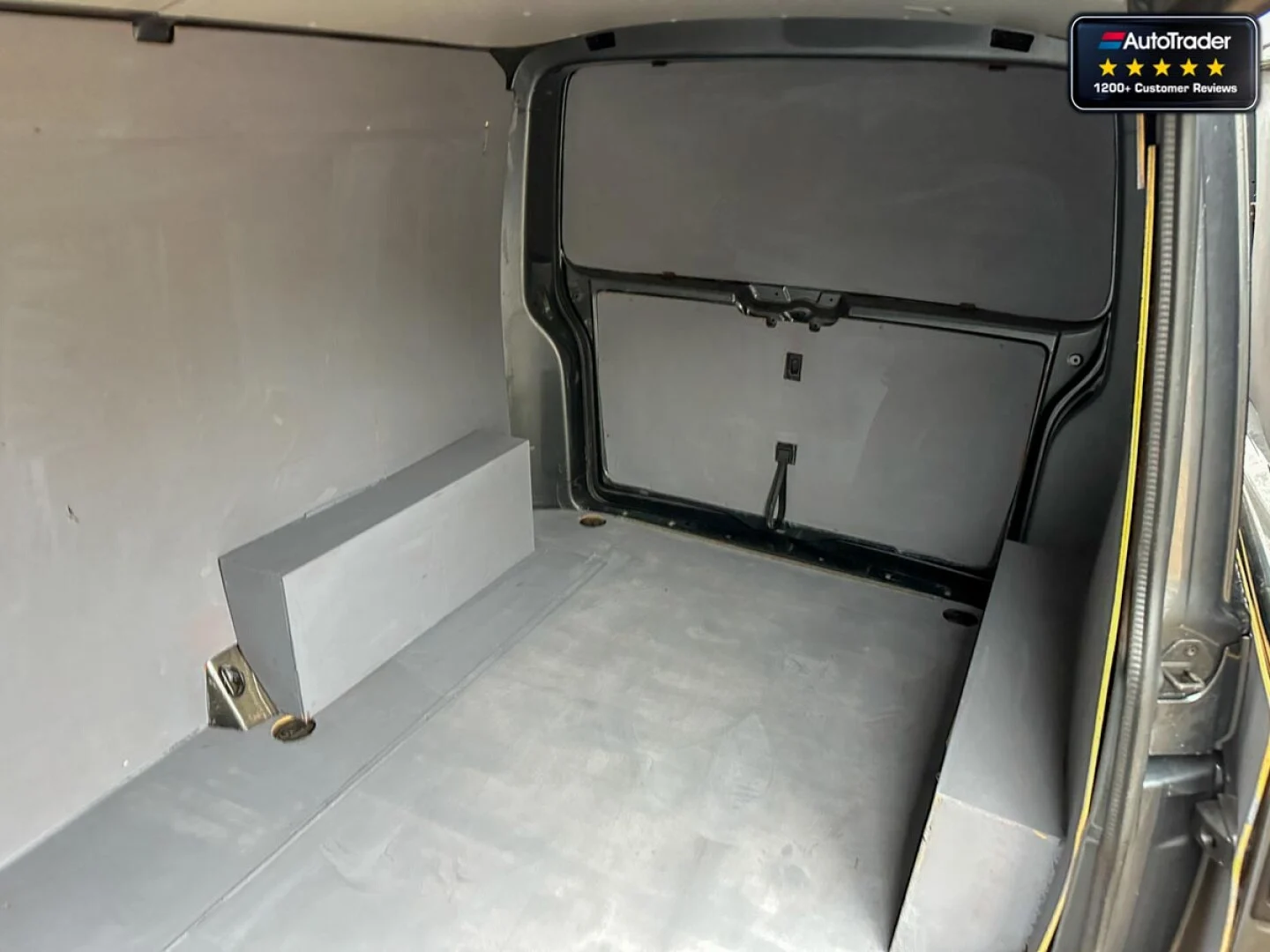Volkswagen Transporter SWB L1H1 T28 Highline Alloys Air Con Sensors EURO 6 - Thumbnail 3