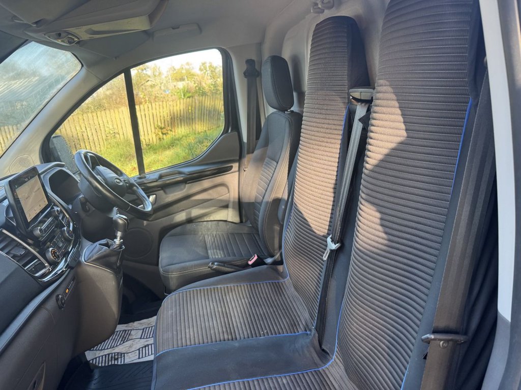 2019 Ford Transit Custom 2.0 300 Limited EcoBlue 129 BHP - Thumbnail 2