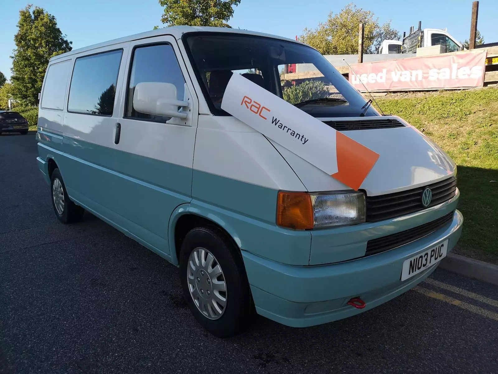 1996 Volkswagen Transporter Caravelle T4 2.0L Petrol (7 Seats - Camper Ready)