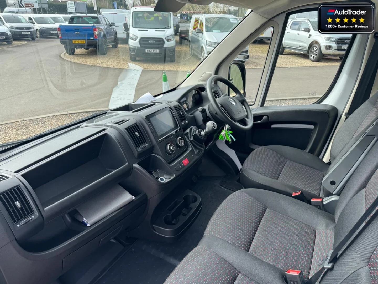 2024 Vauxhall Movano XLWB L4H2 F3500 Heavy Prime β 2.2L Diesel | Euro 6 | 140 BHP | Air Con | ULEZ Compliant | Just 150 Miles - Thumbnail 2