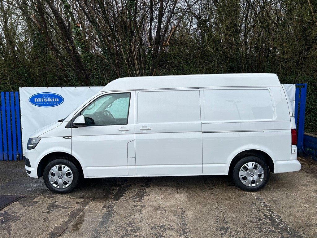 2018 Volkswagen Transporter T30 Trendline LWB High Roof – 2.0 TDI 150ps Euro 6 | NO VAT - Thumbnail 7