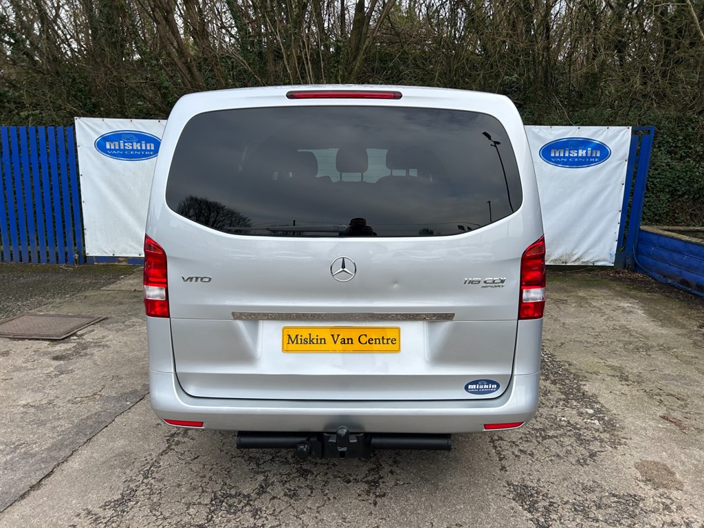 Mercedes Vito 116CDI Sport Auto – Premium 5-Seater Crew Van with Only 84k Miles - Thumbnail 6