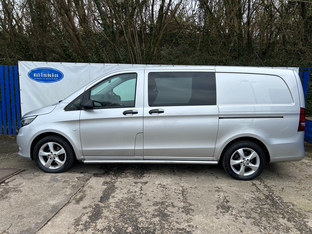 Mercedes Vito 116CDI Sport Auto – Premium 5-Seater Crew Van with Only 84k Miles - Thumbnail 7