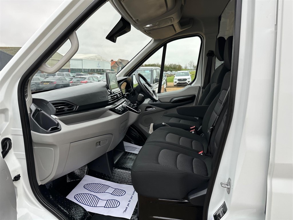 2023 (23) Maxus Deliver 9 2.0 D20 LUX LWB High Roof – 14K Miles | AIR CON | CARPLAY | CAMERA | EURO 6 | NO VAT - Thumbnail 3