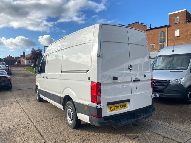VOLKSWAGEN CRAFTER 2.0 TDI CR35 MWB TRENDLINE H/ROOF 140BHP - Thumbnail 3
