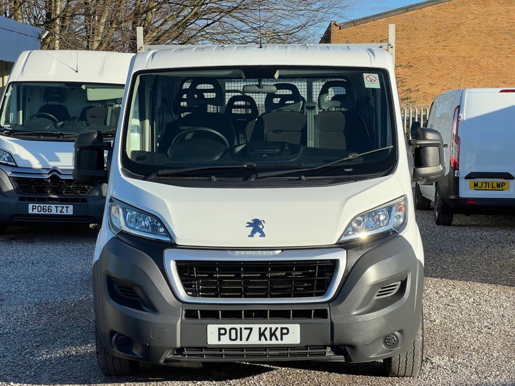 2017 Peugeot Boxer 2.2 HDi 335 L3 Dropside Crew Cab | Only 27,000 Miles | Ex-MOD | Full Service History - Thumbnail 3