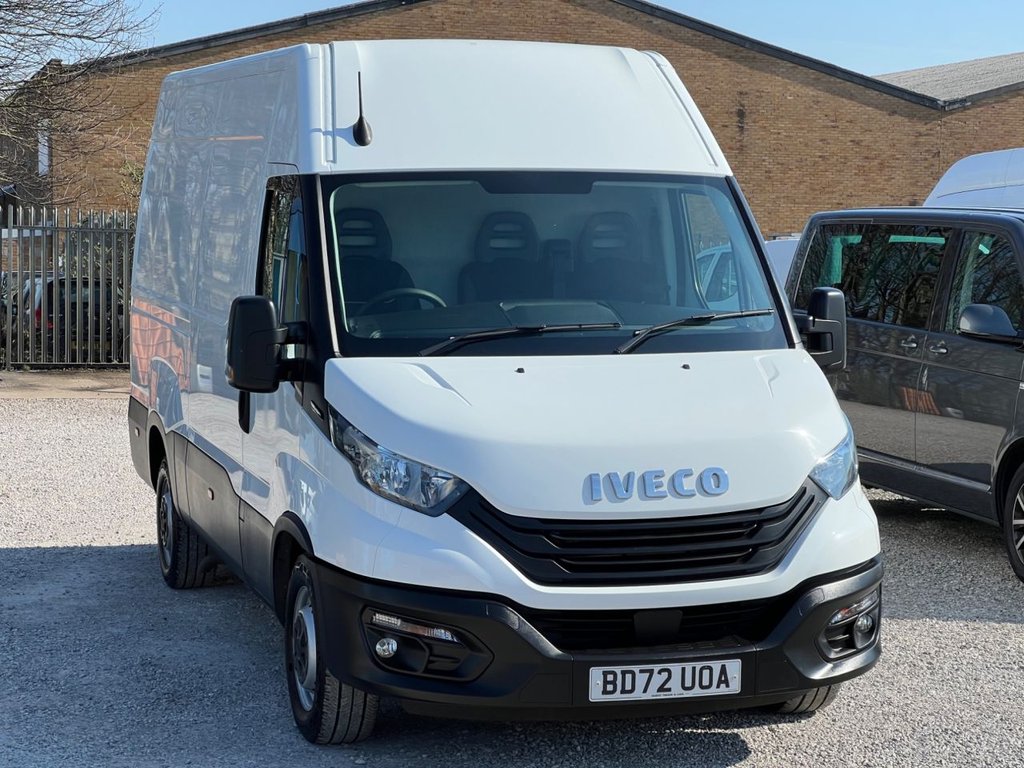 2023 Iveco Daily 2.3D HPI 35S | MWB | High Roof | Euro 6 | 136PS | Manual - Thumbnail 2