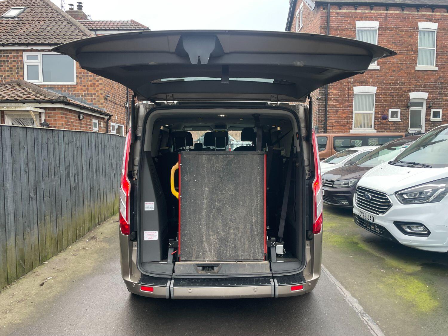 2019 Ford Tourneo Custom 2.0 TDCi 310 Titanium – 6 Seat Wheelchair Accessible Vehicle – Euro 6 – ULEZ Compliant - Thumbnail 6