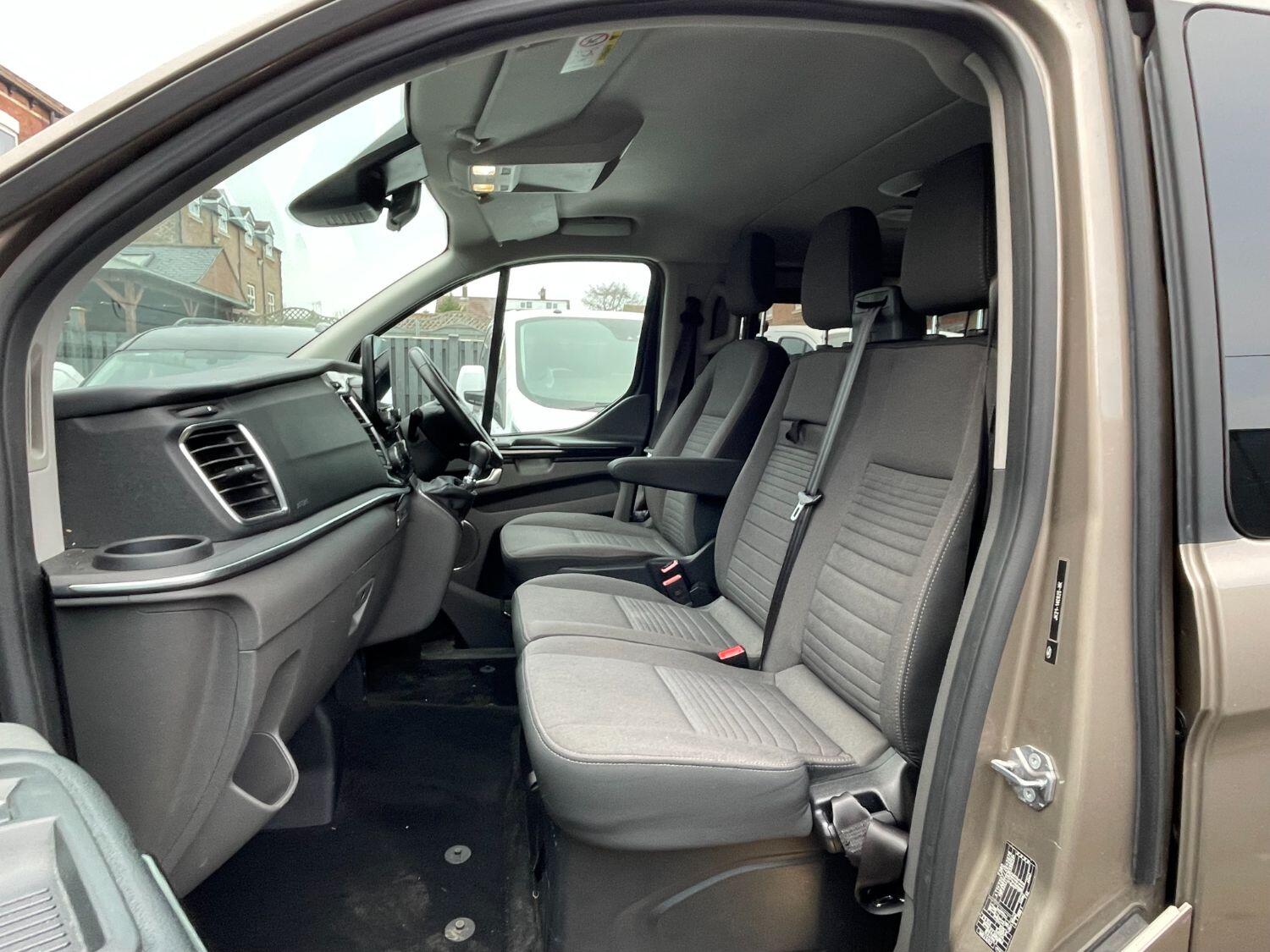 2019 Ford Tourneo Custom 2.0 TDCi 310 Titanium – 6 Seat Wheelchair Accessible Vehicle – Euro 6 – ULEZ Compliant - Thumbnail 2