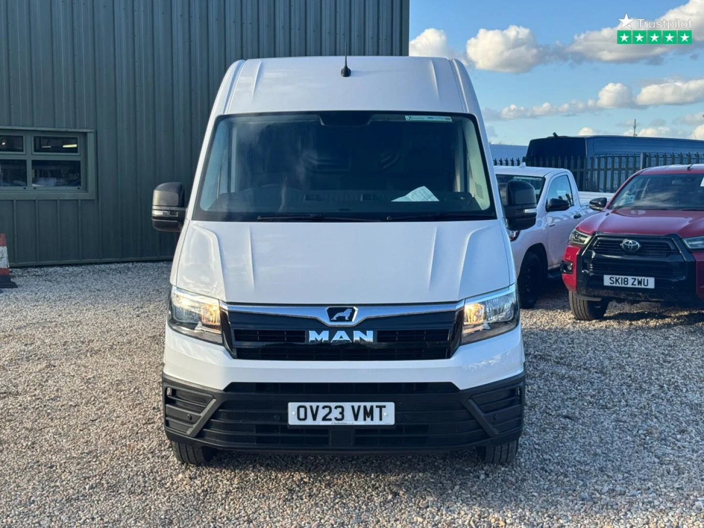 2023 MAN TGE 3.140 Lion XS SWB Panel Van β Medium Roof | Euro 6 | Air Con | Sensors | White | ULEZ Compliant - Thumbnail 3