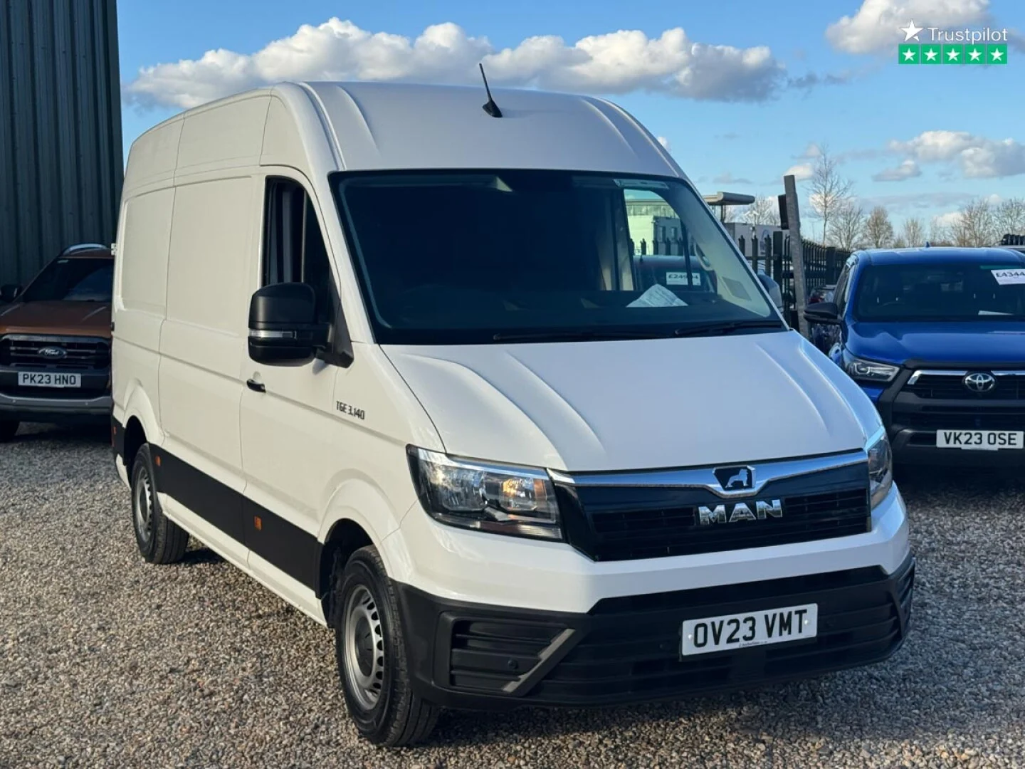 2023 MAN TGE 3.140 Lion XS SWB Panel Van β Medium Roof | Euro 6 | Air Con | Sensors | White | ULEZ Compliant - Thumbnail 4