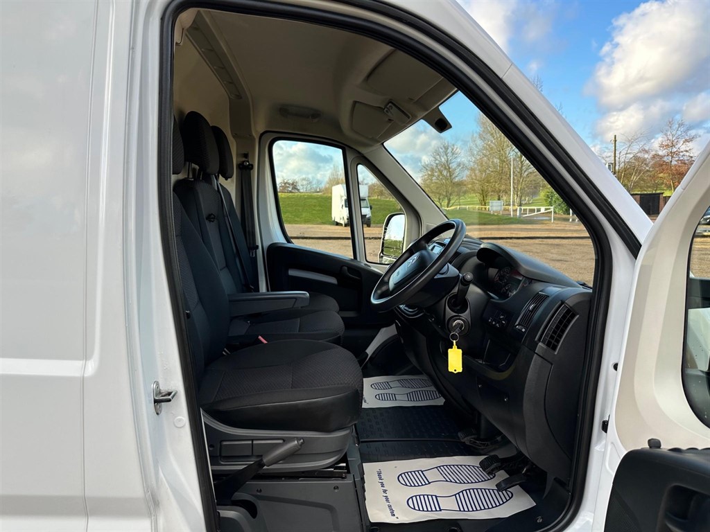 2022 Citroën Relay 2.2 BlueHDi 35 Enterprise L2 H2 Euro 6 (s/s) – NO VAT - Thumbnail 7