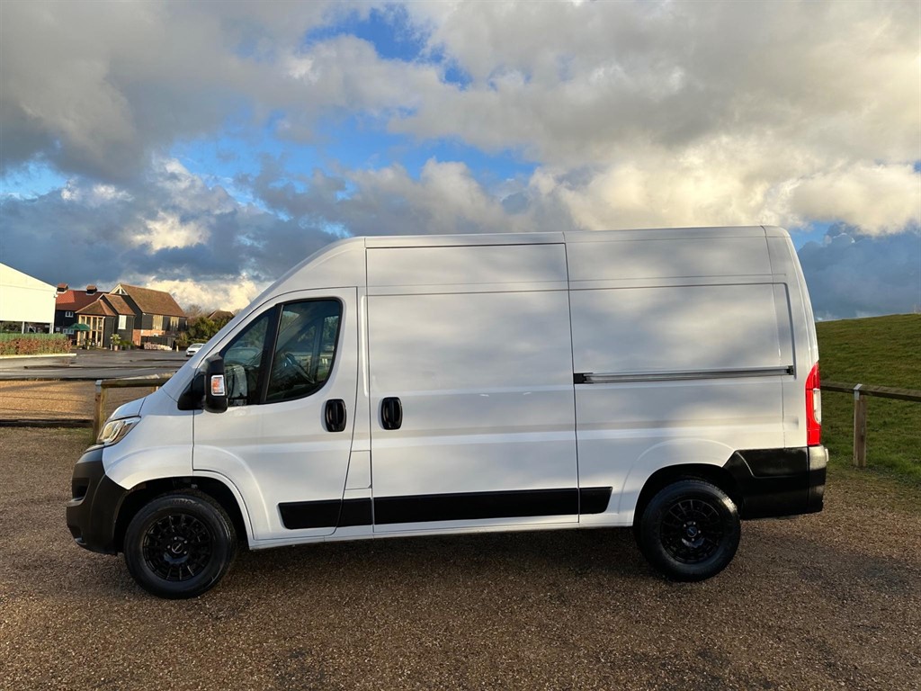 2022 Citroën Relay 2.2 BlueHDi 35 Enterprise L2 H2 Euro 6 (s/s) – NO VAT - Thumbnail 2