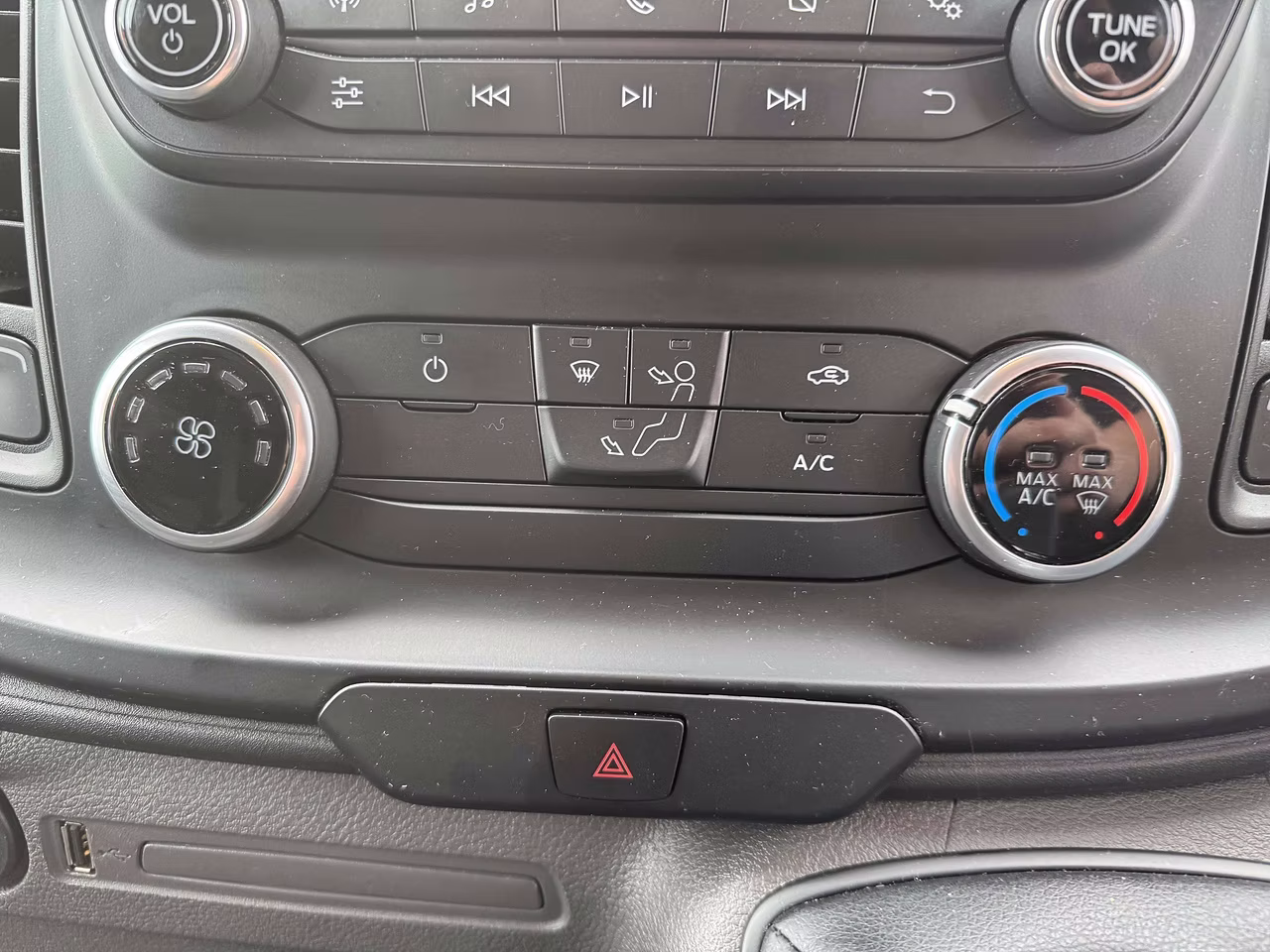 Ford Transit 350 EcoBlue Leader EURO 6 - LWB / HR - L3H3 - AIR CON! - Thumbnail 4