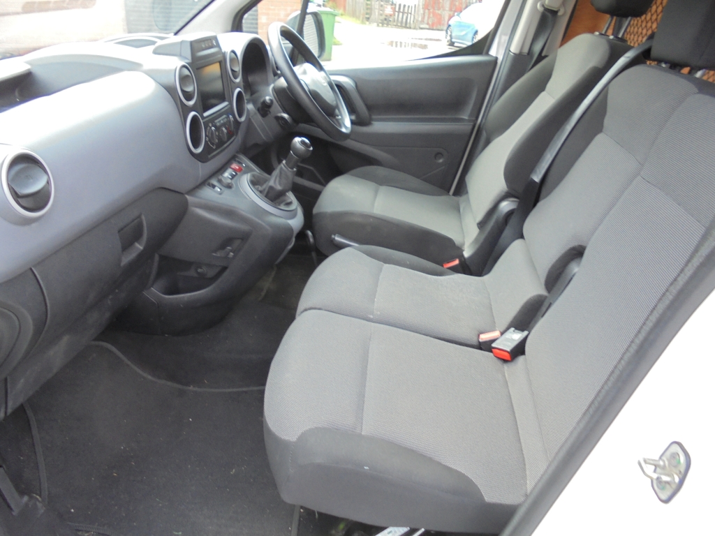 PEUGEOT PARTNER 1.6 BLUE HDI PROFESSIONAL - Thumbnail 9