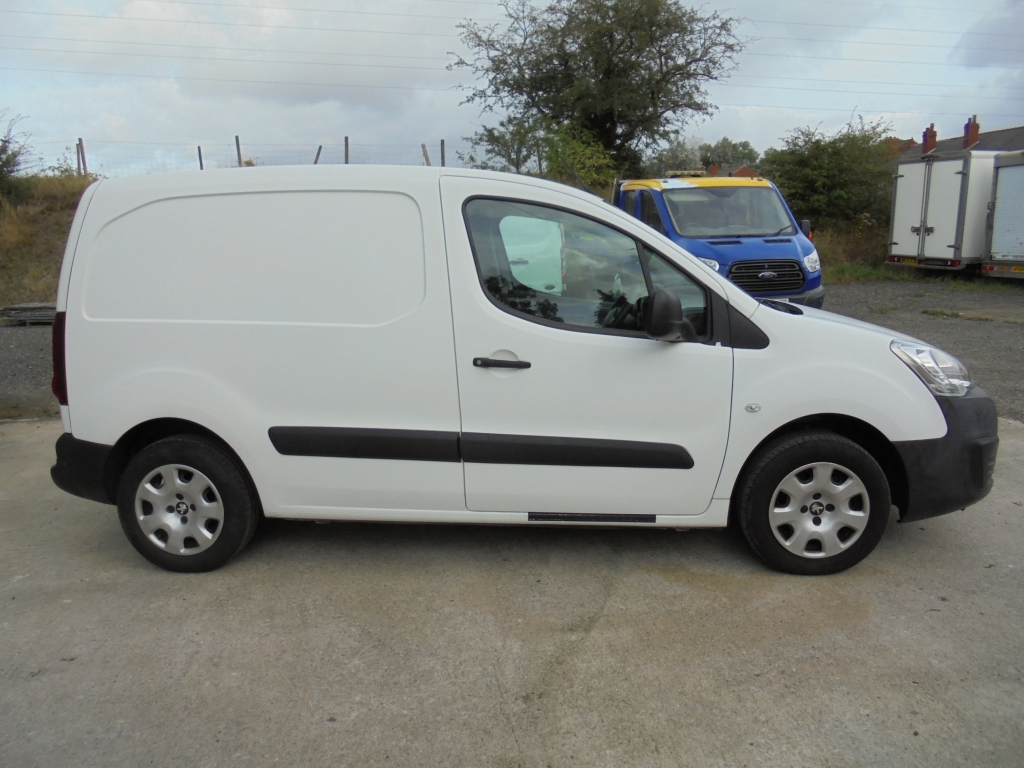 PEUGEOT PARTNER 1.6 BLUE HDI PROFESSIONAL - Thumbnail 6