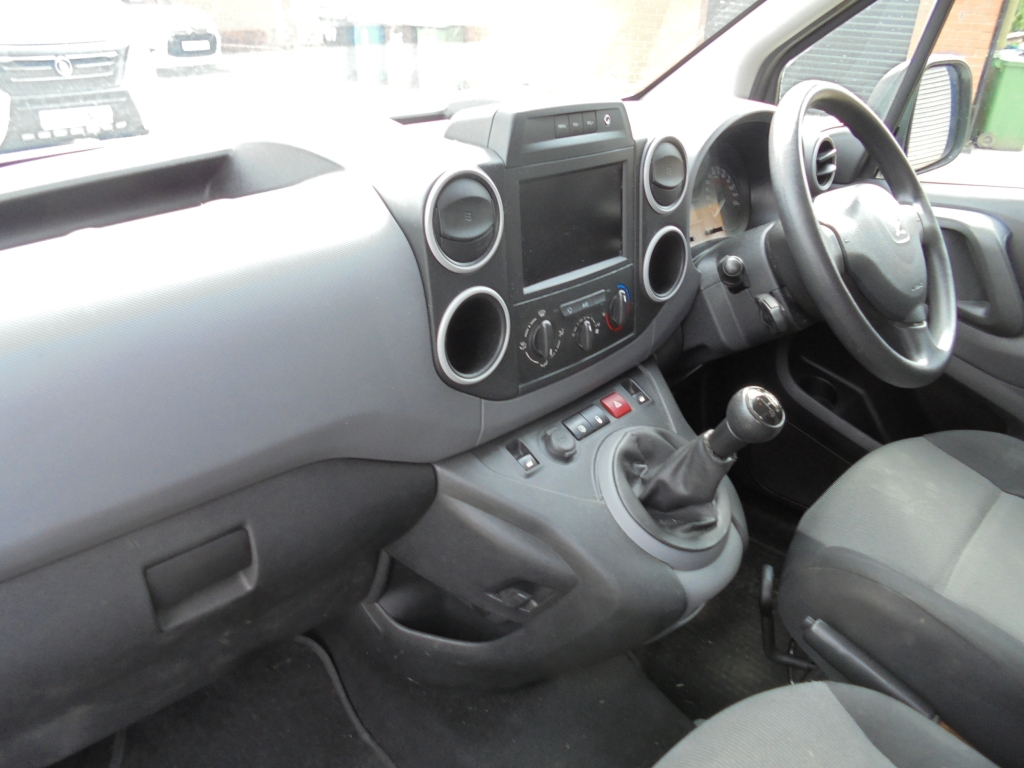 PEUGEOT PARTNER 1.6 BLUE HDI PROFESSIONAL - Thumbnail 8