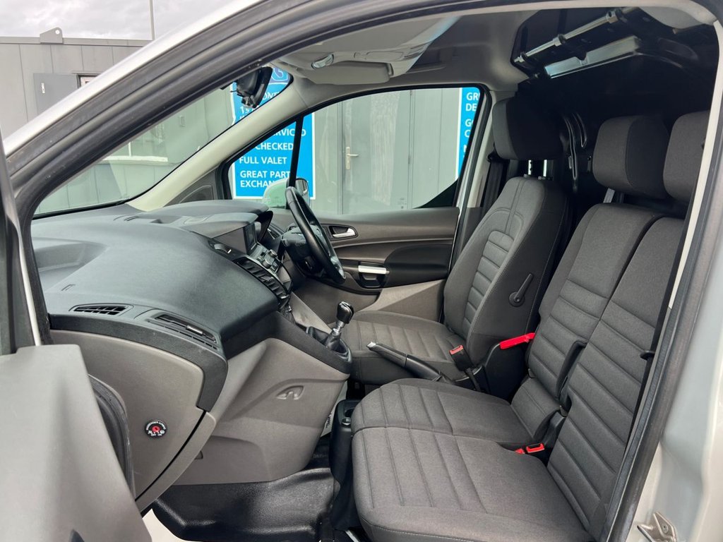 2019 Ford Transit Connect 1.5 240 EcoBlue Limited Panel Van L2 ā Euro 6 | 120PS | Long Wheelbase - Thumbnail 2