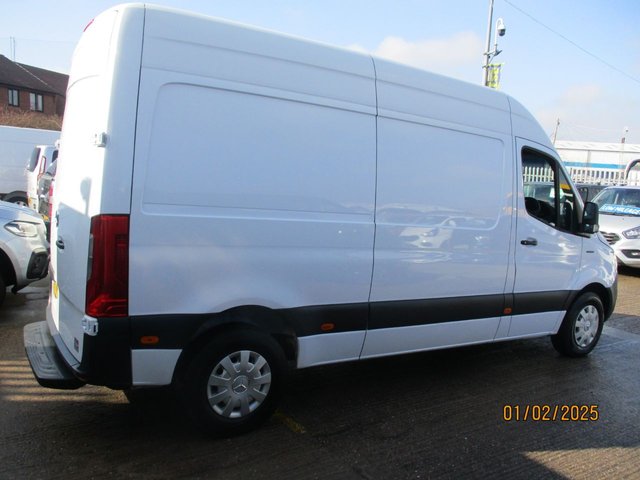 2021 Mercedes-Benz eSprinter Progressive L2 H2 Electric Panel Van – Automatic, 55kWh, 71 Plate - Thumbnail 4