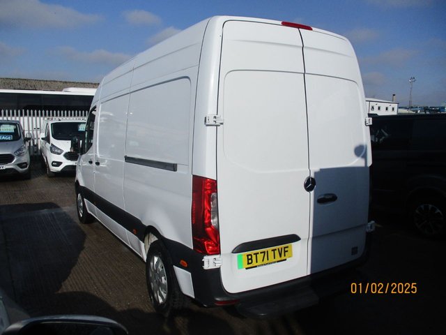 2021 Mercedes-Benz eSprinter Progressive L2 H2 Electric Panel Van – Automatic, 55kWh, 71 Plate - Thumbnail 5