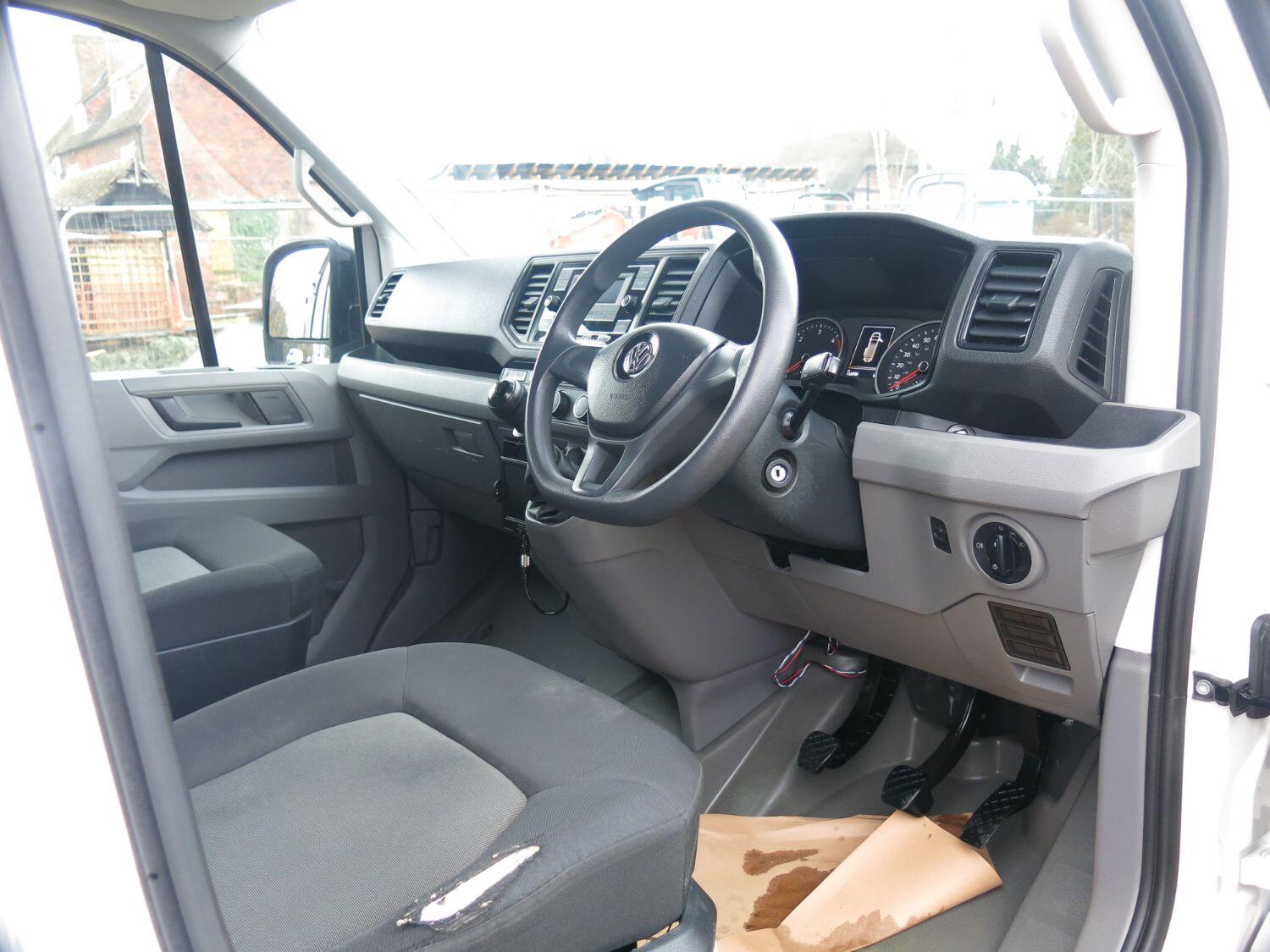 2021 Volkswagen Crafter 2.0 TDI CR35 Startline LWB High Roof – 140HP | Temp-Controlled Conversion | Euro 6 | Air Con | +VAT - Thumbnail 3