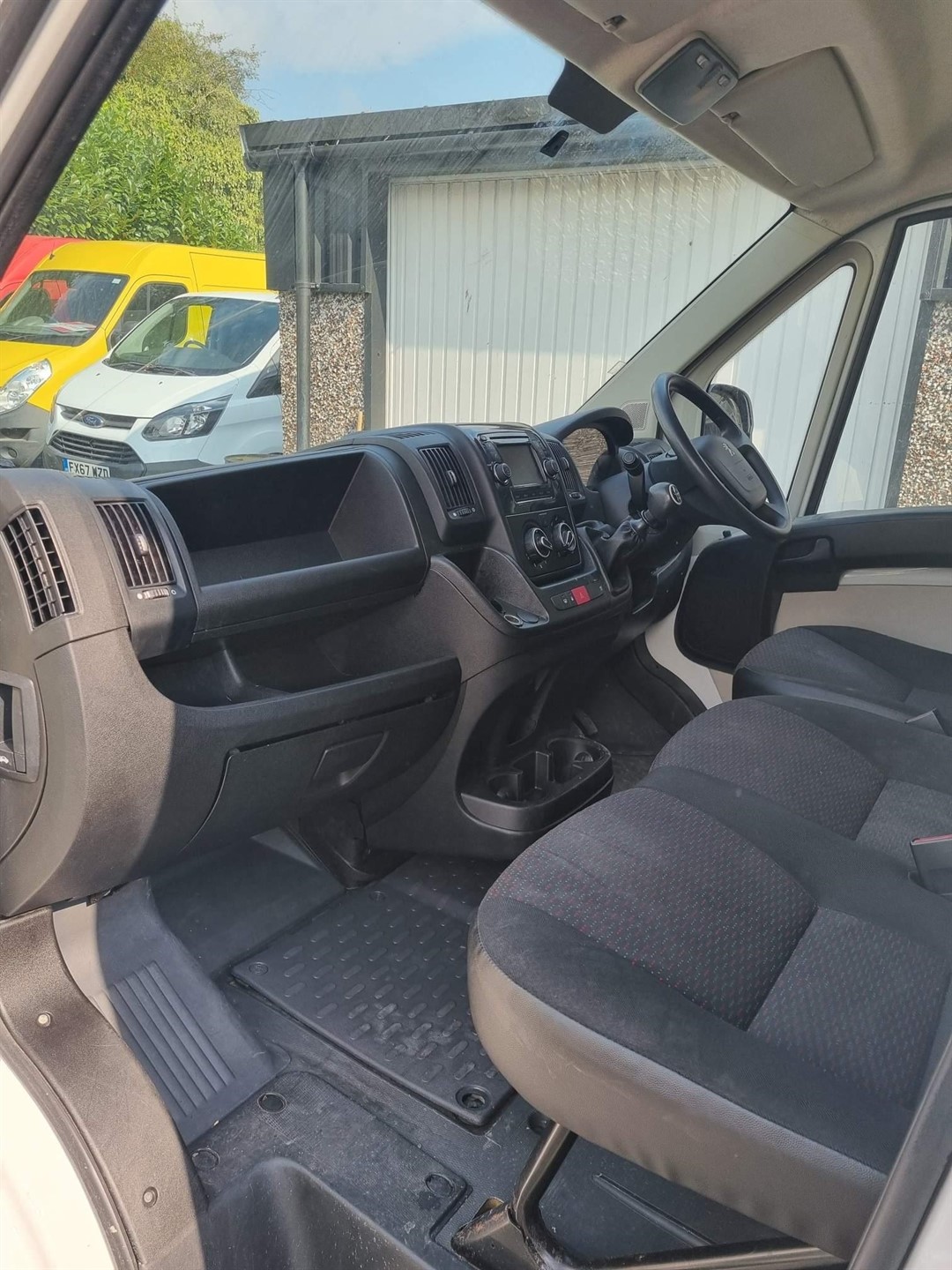 2018 Peugeot Boxer 2.0 BlueHDi 335 Professional L3 H2 (Euro 6) - Thumbnail 8