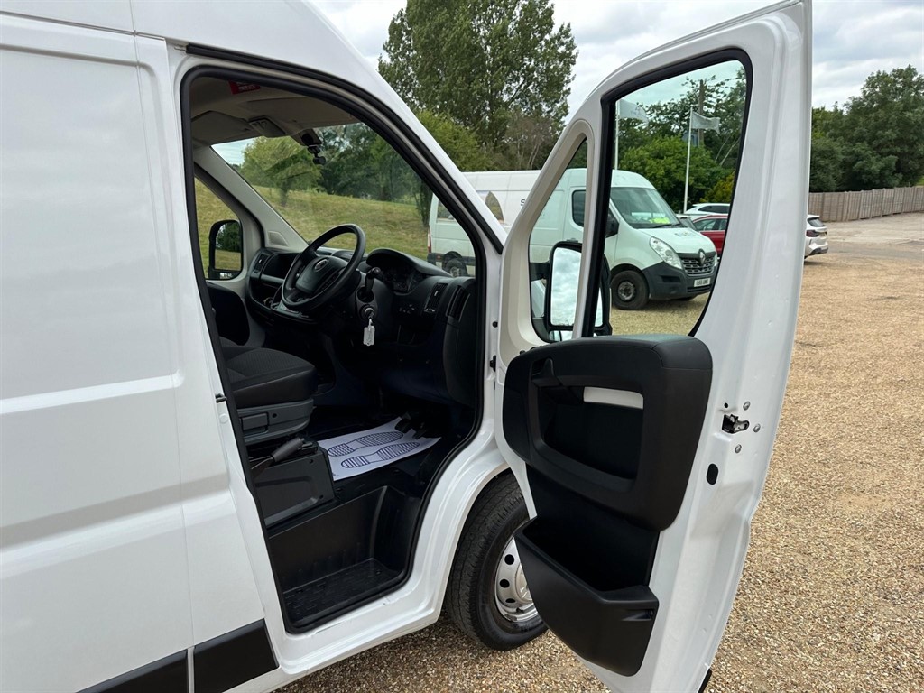 2023 (72) Vauxhall Movano 2.2 CDTi 3500 BiTurbo Prime L2 H2 Euro 6 | 60K Miles | FWD | PLUS VAT - Thumbnail 8