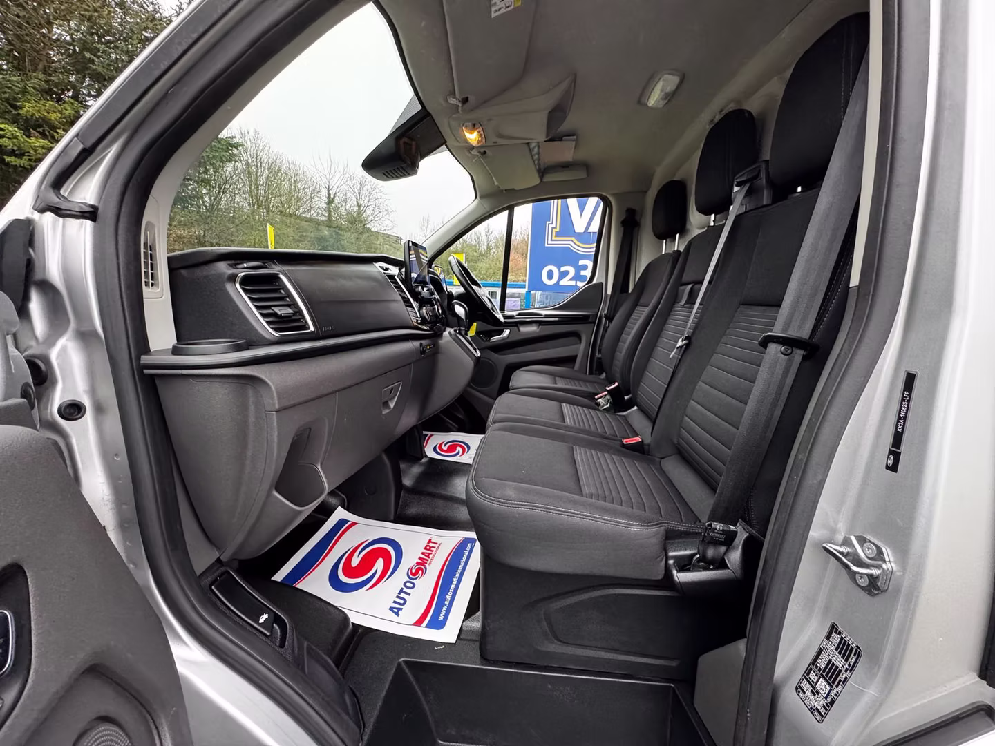 Ford Transit Custom 320 EcoBlue Limited L1 - AUTOMATIC - Thumbnail 7
