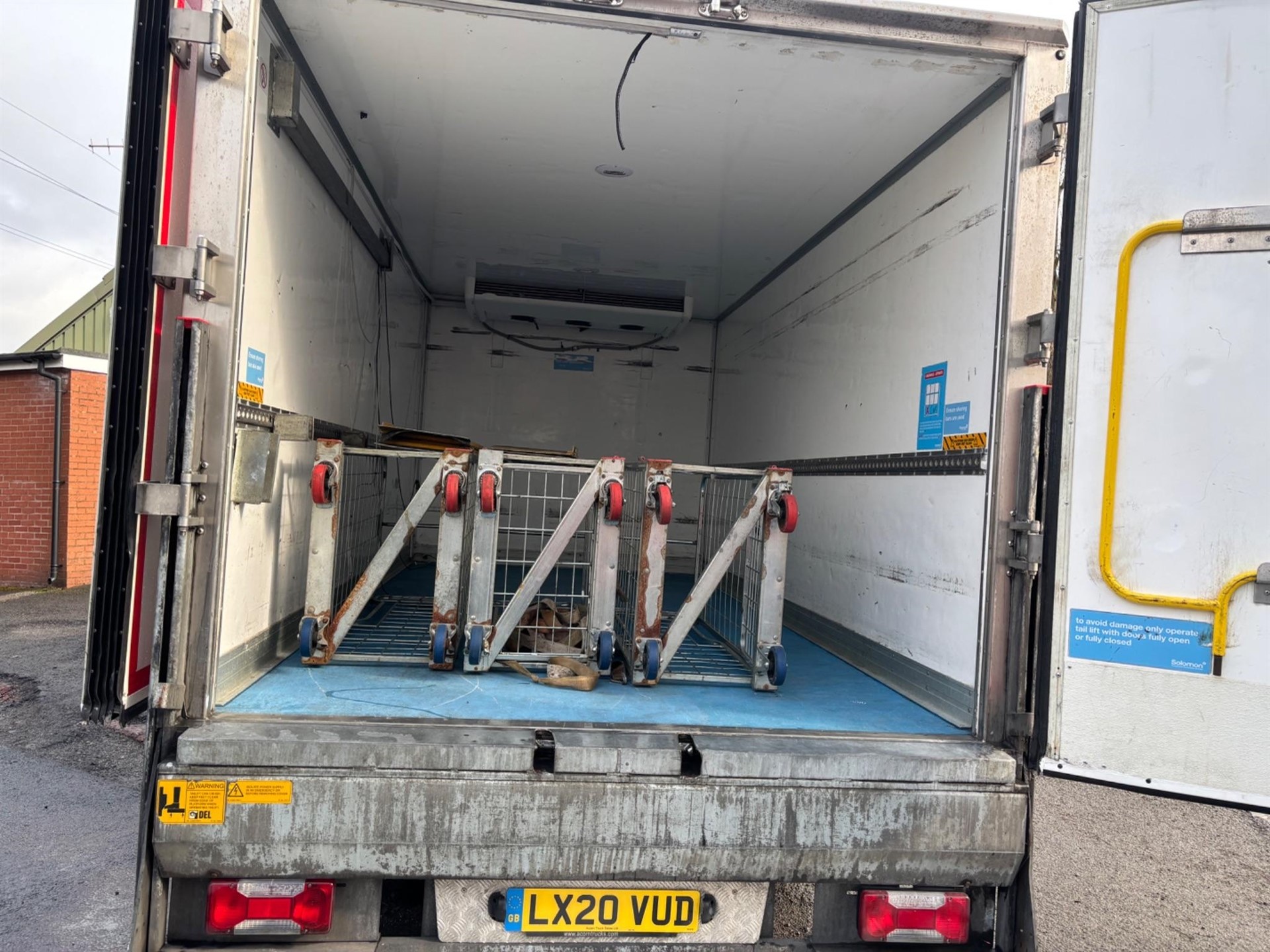 Iveco Daily 72C18 Freezer Box (2020) - Thumbnail 3