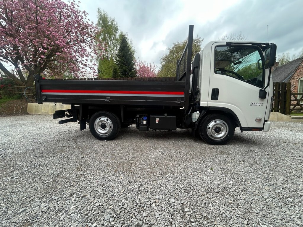 ISUZU GRAFTER N35.125SE AUTO EURO 6 - Thumbnail 6