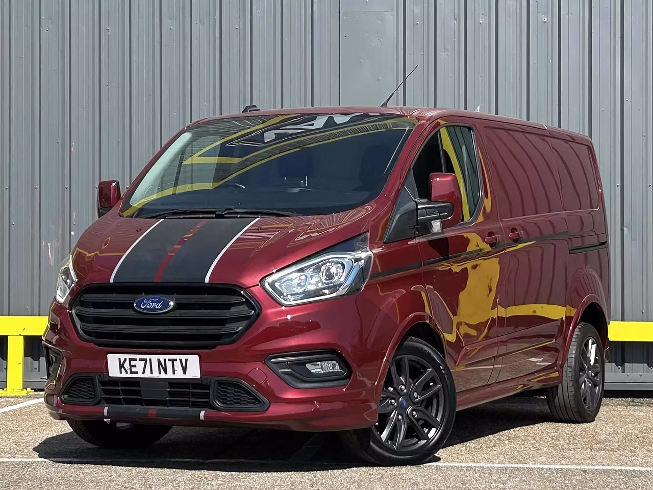 Ford Transit Custom 290 EcoBlue Sport EURO 6 - AUTO - SPORT MODEL - Thumbnail 9
