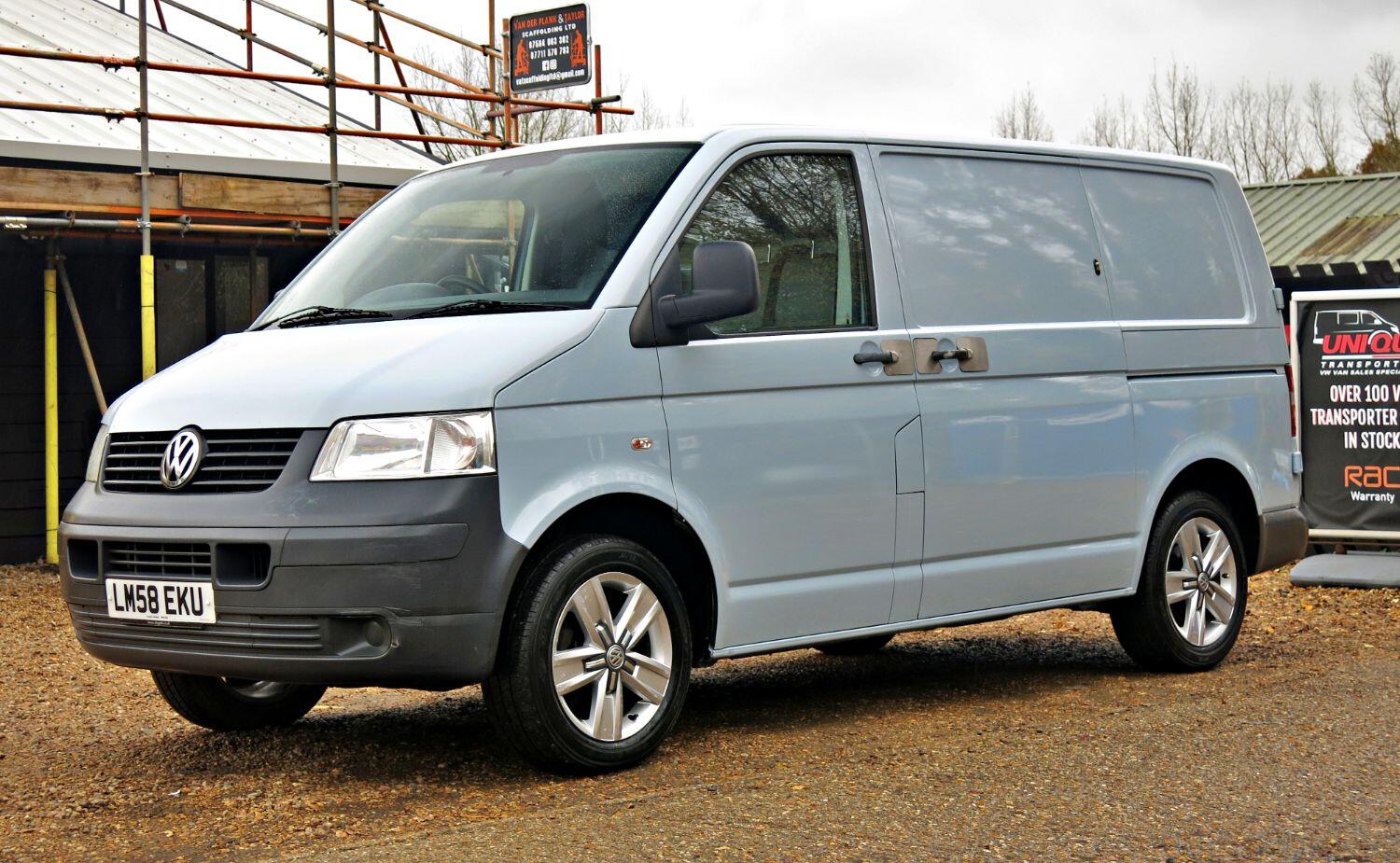 2008 Volkswagen Transporter T5 1.9 TDI SWB Panel Van – No VAT | Pure Grey | 5-Speed Manual - Thumbnail 8