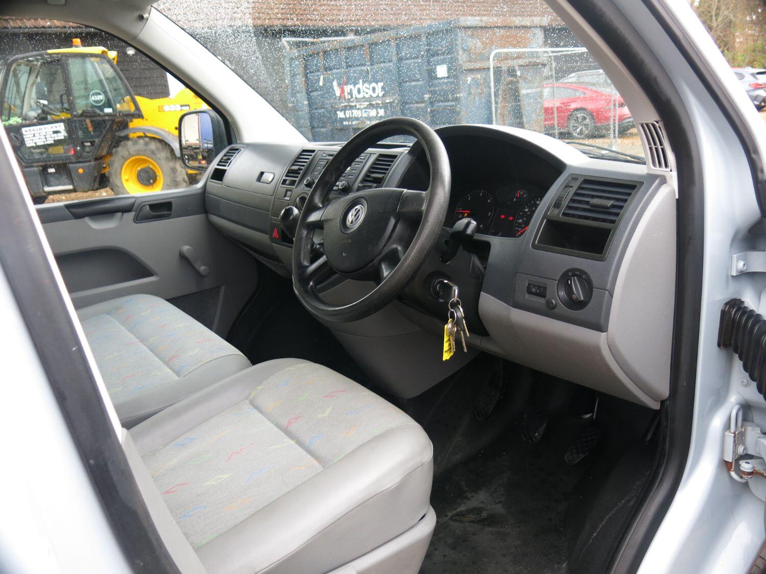 2008 Volkswagen Transporter T5 1.9 TDI SWB Panel Van – No VAT | Pure Grey | 5-Speed Manual - Thumbnail 9