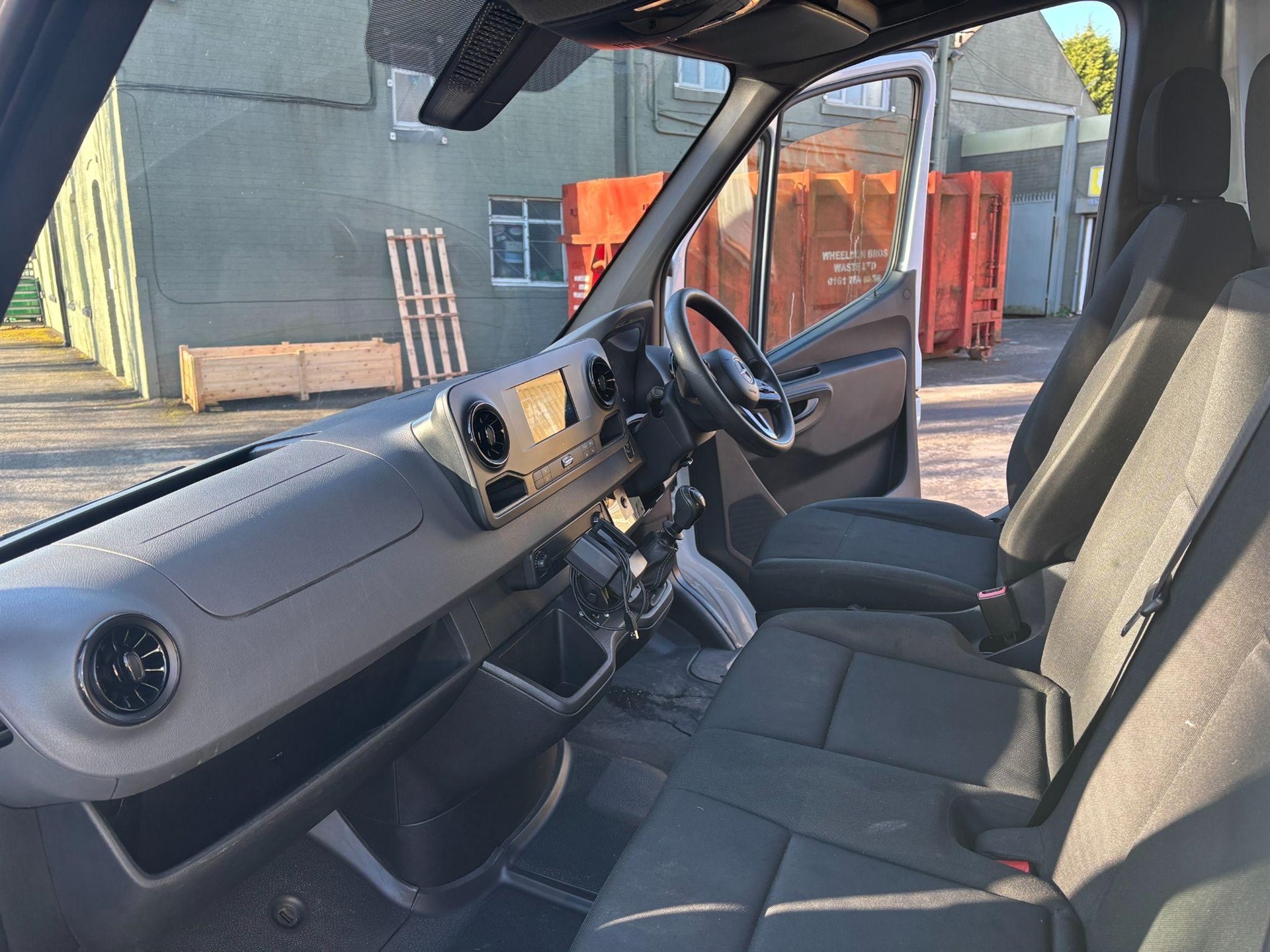 2020 Mercedes Sprinter 314 CDI Luton (4.2m) – Euro 6 - Thumbnail 4