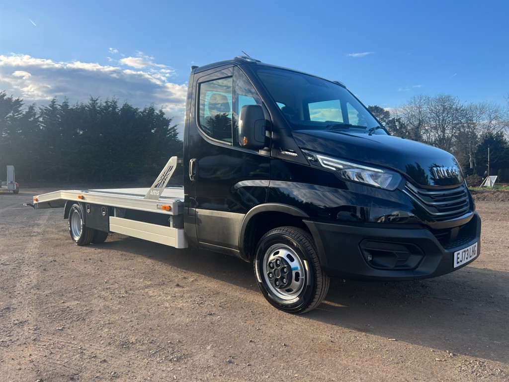 Iveco Daily 50C18H 15FT Recovery Truck – Like New – Only 1,900 Miles!