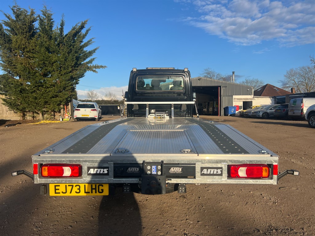 Iveco Daily 50C18H 15FT Recovery Truck – Like New – Only 1,900 Miles! - Thumbnail 4