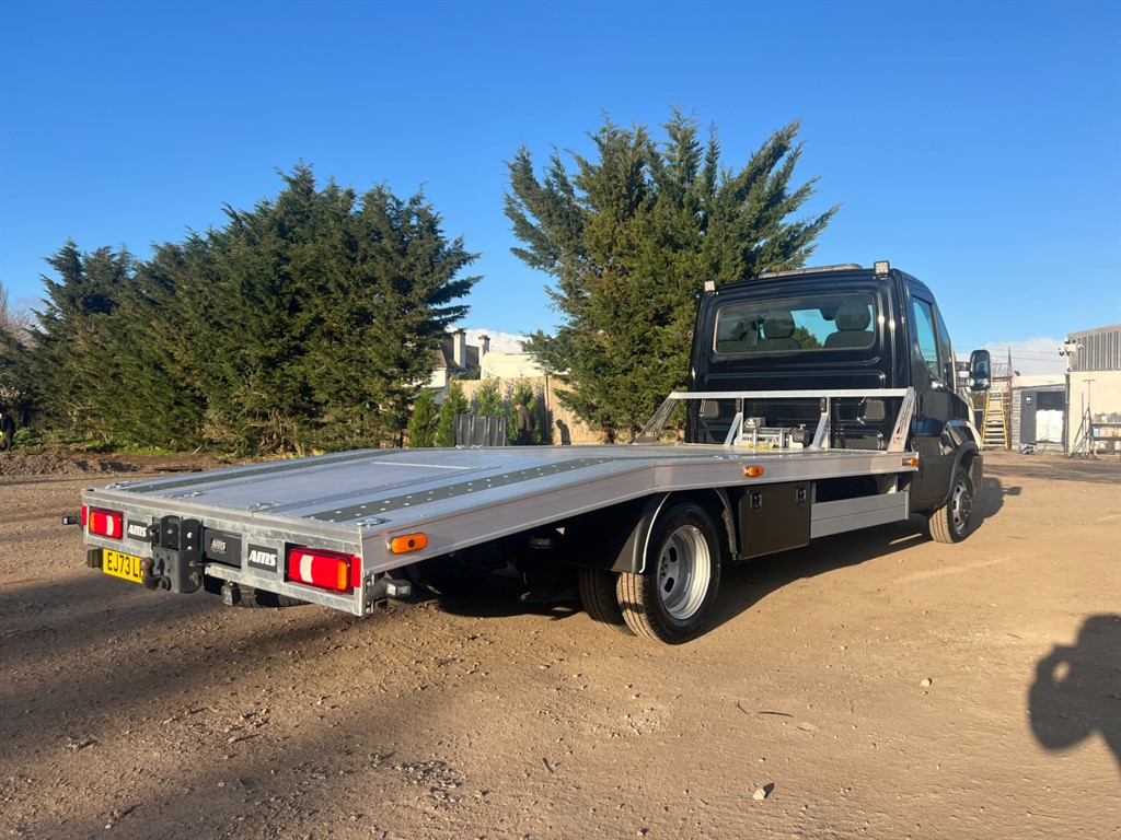 Iveco Daily 50C18H 15FT Recovery Truck – Like New – Only 1,900 Miles! - Thumbnail 7