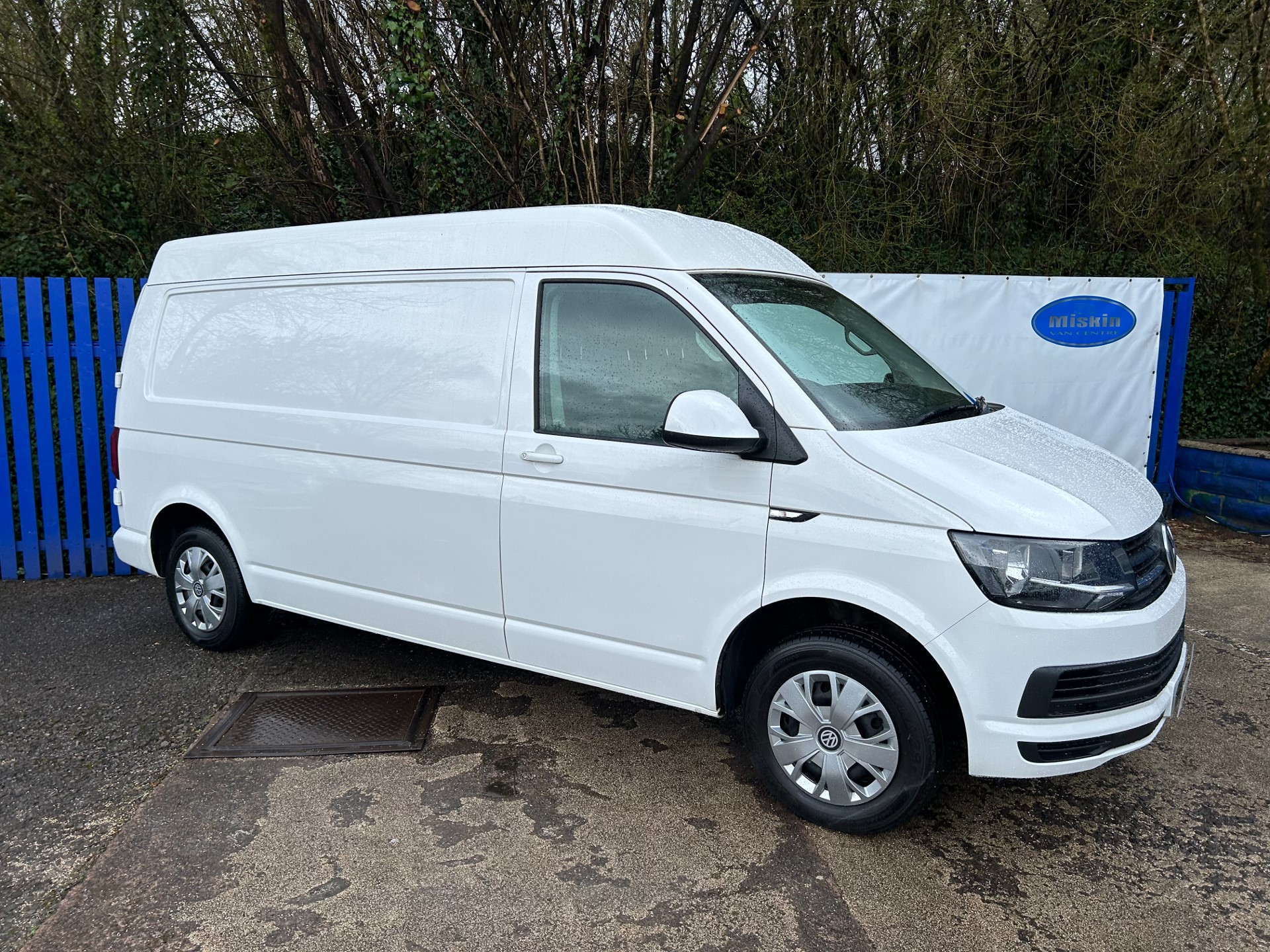 Volkswagen Transporter T6 - Thumbnail 8
