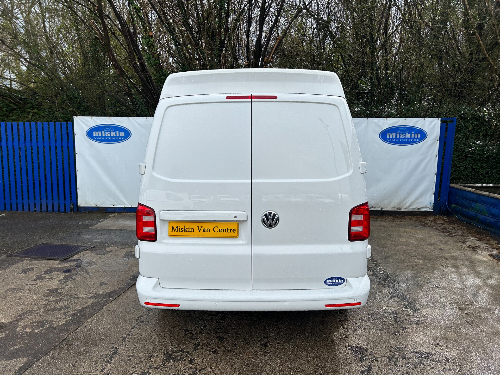 Volkswagen Transporter T6 - Thumbnail 3