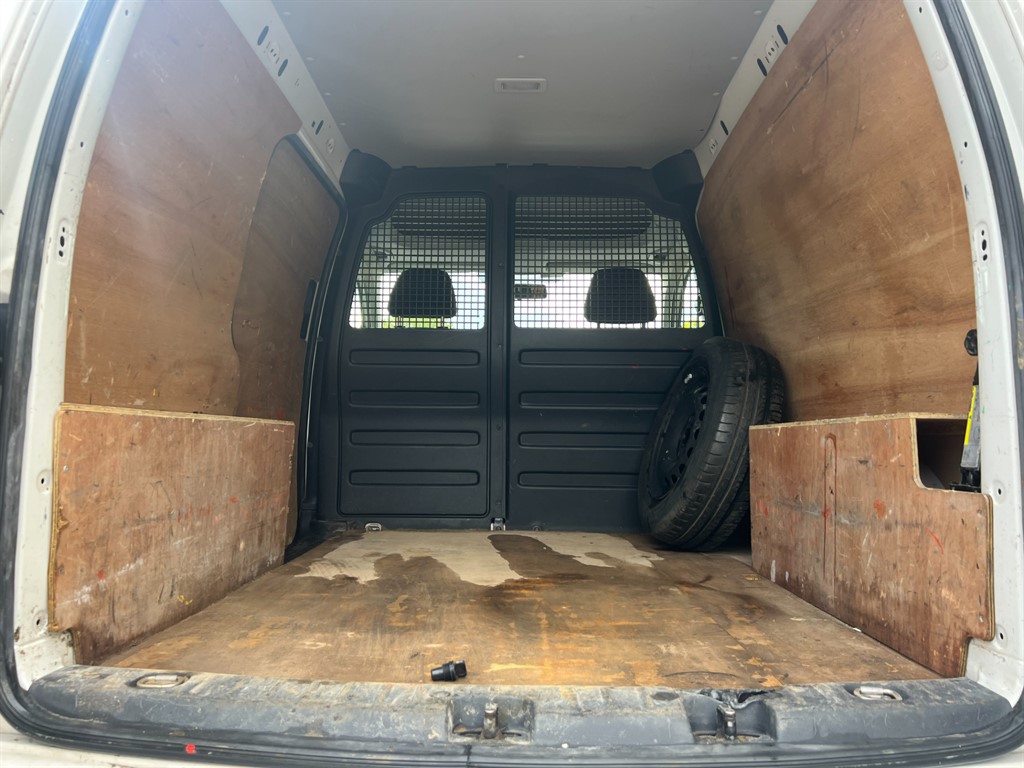 Volkswagen Caddy C20 TDI Trendline ā Reliable & Efficient Small Van - Thumbnail 5