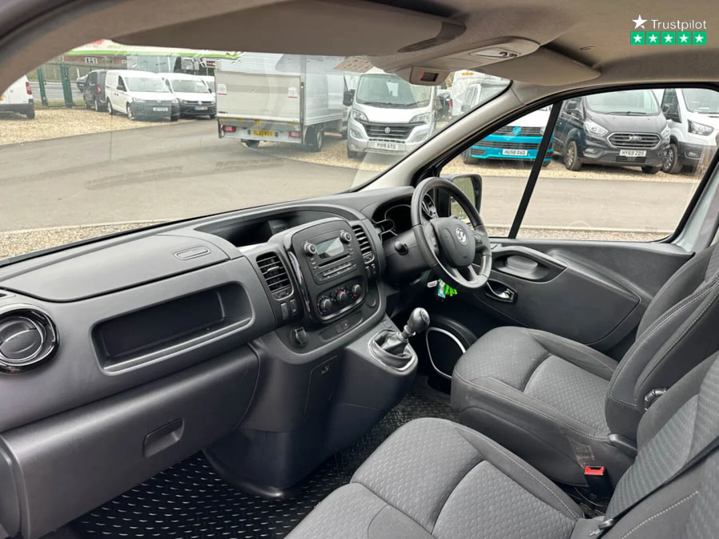 2018 Vauxhall Vivaro 1.6 CDTi Sportive 2900 L1H1 SWB Panel Van β Air Con | Cruise | EURO 6 | NO VAT - Thumbnail 8