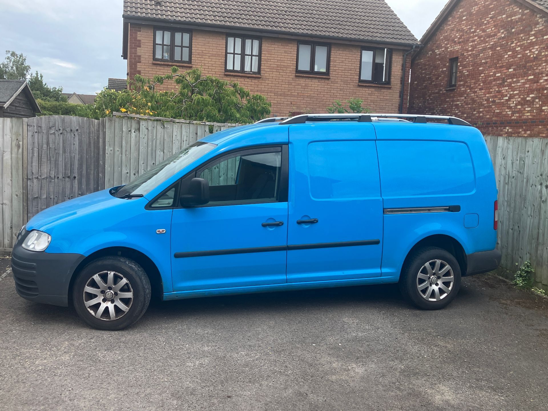 2010 Volkswagen Caddy Maxi Campervan
